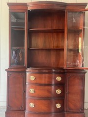 Vintage 1950s Drexel New Travis Court Mahogany Bow FrontChina Cabinet Hutch