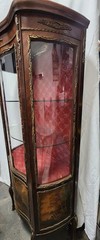 Vintage Franch Vernis Martin Vitrine – Hand-Painted Serpentine Curio Cabinet