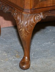 SUBLIME ART DECO DRINKS CABINET WITH EXQUISITE BURR WALNUT PANELS CABRIOLE LEGS