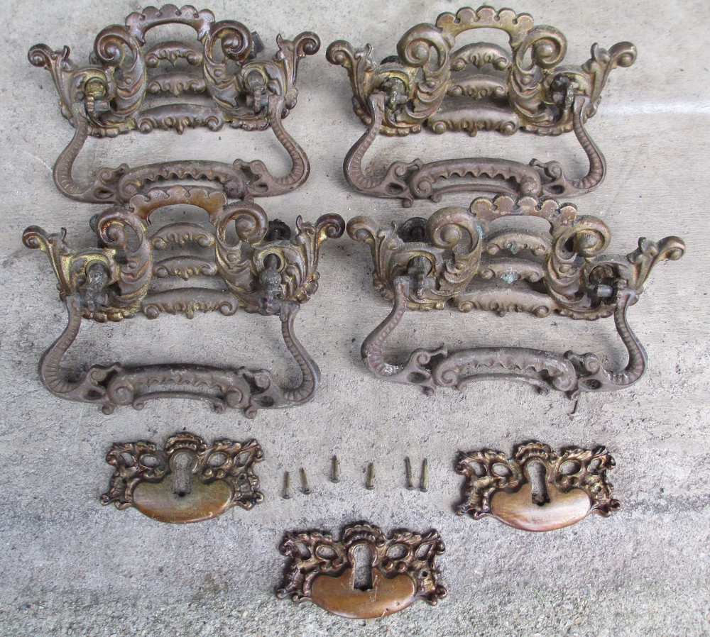 VICTORIAN FANCY DRESSER DRAWER PULL Set 4 & ESCUTCHEON ORIGINAL SALVAGED
