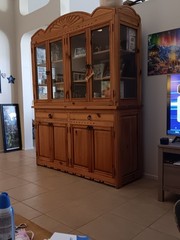 Early Americn Style Hutch