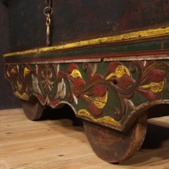 Chest Indian trunk painted wood carved bench chair antique style 20th century