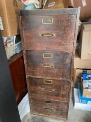 Antique No. 4142 V.C. Oak Barrister style The Globe Wernicke Co. file cabinet