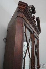 63267EC: STICKLEY Chippendale Style Mahogany Corner China Cabinet