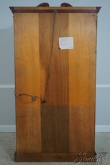 71046: HENREDON Chippendale Style 2 Door Mahogany Curio Cabinet