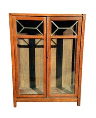 Antique Arts & Crafts Mission Oak Double Door China Cabinet with Leaded Panels