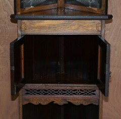 ANTIQUE ITALIAN CIRCA 1880 ROSEWOOD, BOXWOOD INLAY MIRRORED BACK CORNER CABINET