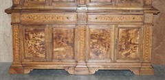 ITALIAN BURR PIPPY OAK PANELLED LARGE GEOMETRIC MARQUETRY HOUSEKEEPERS CUPBOARD