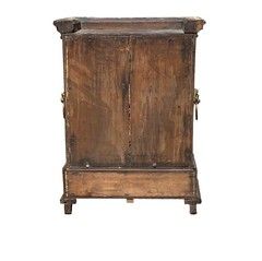 ANTIQUE GEORGE III OAK SPECIMEN OR VALUABLES CABINET WITH LION’S HEAD MOUNTS