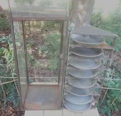 ANTIQUE PRIMITIVE COUNTRY STORE TIN PIE PAN SAFE SCREEN CUPBOARD DISPLAY CABINET