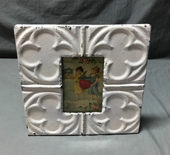VTG Salvage 11″ Sq. 4×6 Tin Ceiling Metal Picture Photo Frame Old 1688-25B