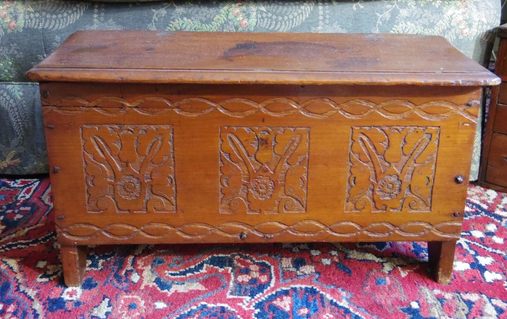 Pennsylvania Dutch Early American Antique Mini Chest 18th Century Tulips