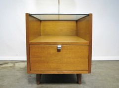 1950s George Nelson For Herman Miller Table Lamp With Glass Top & Single Drawer’