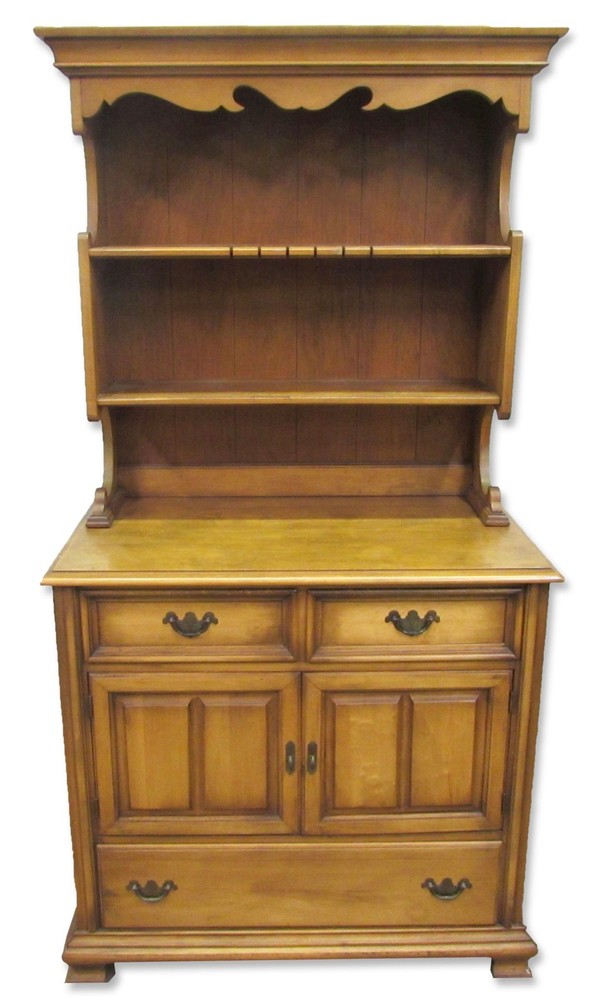 Vintage Country Style Maple Cabinet Server