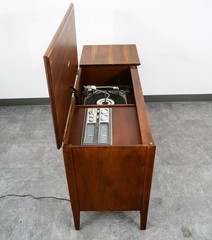 Mid Century Modern Stereo Console Zenith MN2606 Record Player Vintage Radio