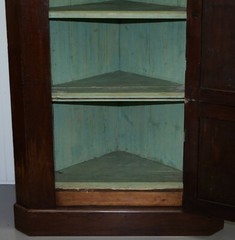 ORIGINAL GEORGE III CIRCA 1760 SOLID MAHOGANY CORNER CUPBOARD LARGE BOOKCASE