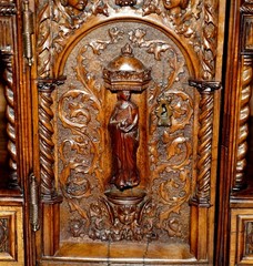 LOVELY ORNATELY CARVED 18TH CENTURY SPANISH CABINET ON STAND WITH HIDDEN STORAGE