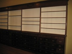 WeShip!30 Ft Oak Pharmacy Apothecary Cabinet Display 133Drwr 1890-1900 Original