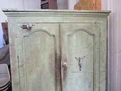 Primitive Cabinet the real deal funky green with extra’s