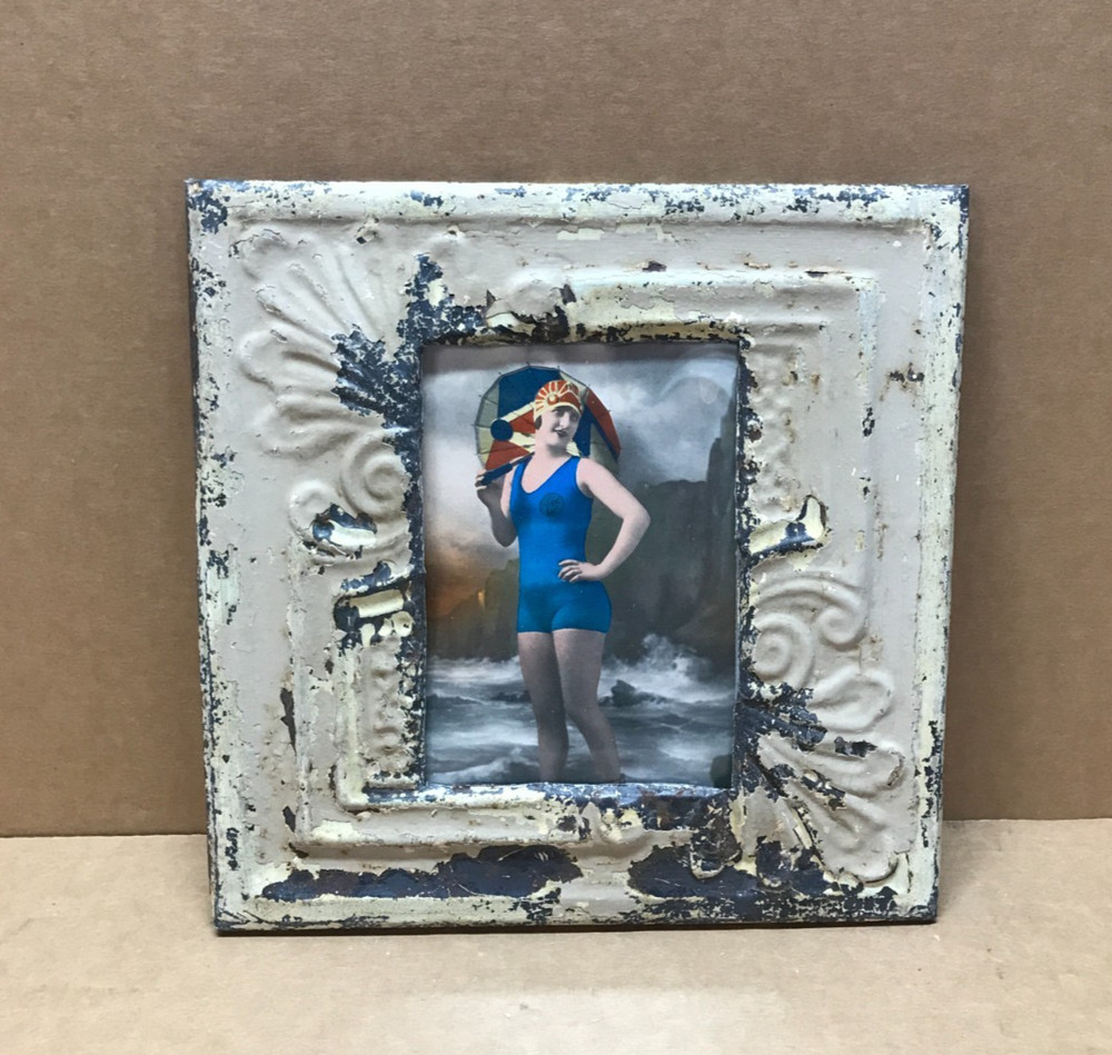 VTG 11″ Sq. Photo 5×7 Tin Ceiling Metal Shabby Mocha Picture Frame Old 917-26B