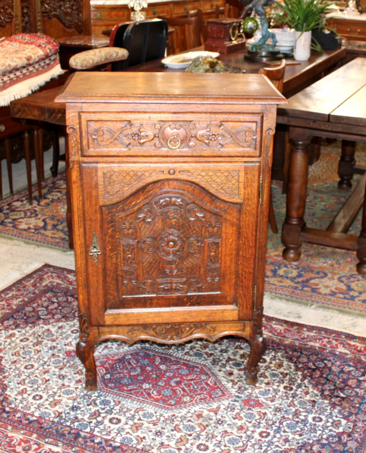 French Antique Carved Tiger Oak Louis XV Cabinet / Jam Cabinet
