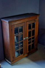 Antique China Cabinet with Brown Oak Wood and Beautiful Glass Doors