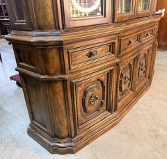 Vintage American Hibriten Bernhardt Mahogany Bookcase China Cabinet