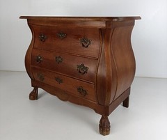 Antique Chest of Drawers Dresser Drawer Cabinet bird legs Beautiful
