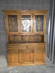 Solid Oak China Cabinet with Beveled Glass and Bronze Hardware. whit lights