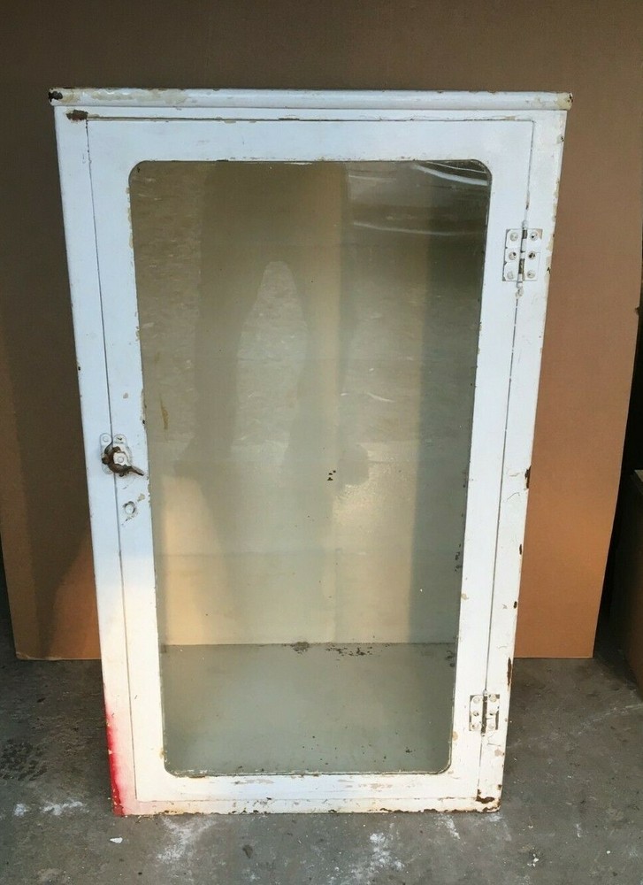 VTG Shabby Medical Cabinet 25×42 Metal Glass Display Front White Chic 1026-26B