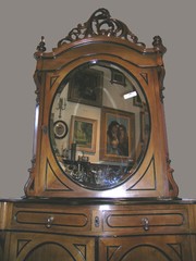 ANTIQUE ENGLISH MIRRORED CABINET