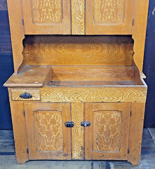ANTIQUE DRYSINK CUPBOARD WITH VERY UNUSUAL GRAIN PAINTING