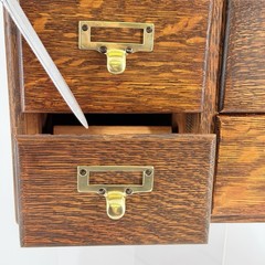 Vintage Oak Wooden Library Index Card File Cabinet 4-Drawer ￼
