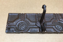 VTG Decorative Hat & Key Rack Rust 23″ Tin Ceiling Metal 2 Hook Old 609-26B