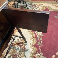 HT Cushman Smokers Humidor Wooden Stand With Ash Tray