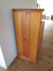 CIRCA 2004 BUCKS COUNTY, PA COUNTRY PINE ENTERTAINMENT CABINET,STEPHEN VON HOHEN