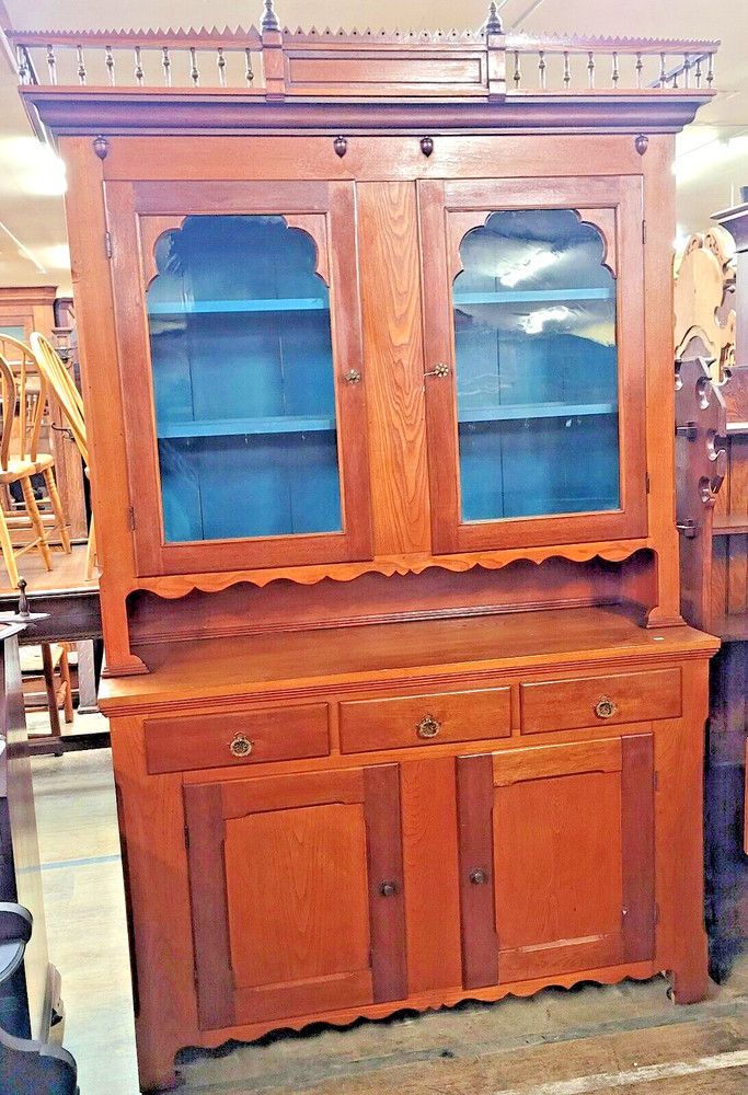 CHESTNUT COUNTRY VICTORIAN DUTCH CUPBOARD