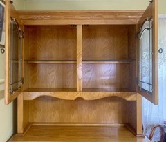 Traditional Oak Hutch