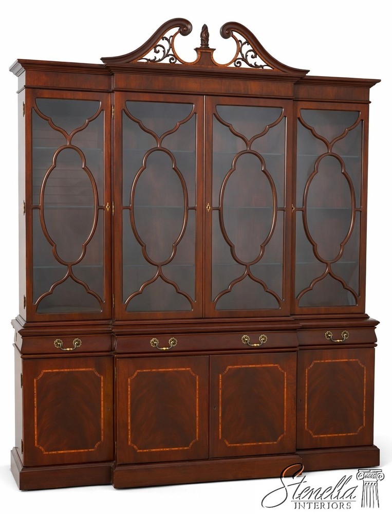 71978: KARGES 4 Door Mahogany Breakfront China Cabinet