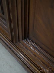 69202: KARGES Colonial Walnut Convex Glass Georgian Style Breakfront