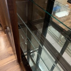 VTG 1950s MCM American of Martinsville Solid Mahogany Curio Display Cabinet 89″H