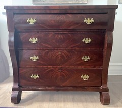 Antique American Mahogany chest of drawers, circa 1850’s