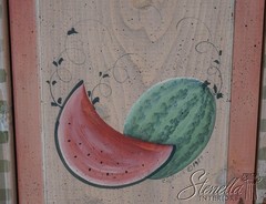 LF60995: Country Style Hand Painted 2 Door Cupboard Cabinet