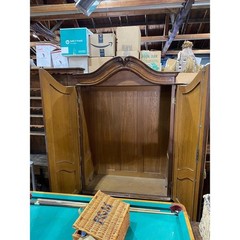ANTIQUE LATE 19TH CENTURY FRENCH MARQUETRY DECORATED WALNUT ARMOIRE (AF3-169)