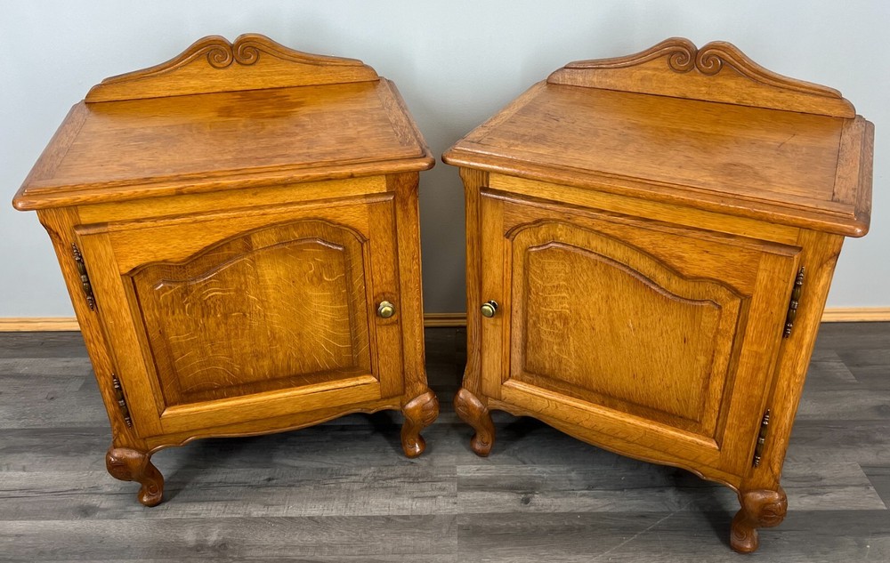 Bedside Tables Pair – French oak Louis XVI Vintage Nightstands Cabinets Lot 3519