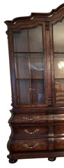 Henredon Four Centuries Louis XV Breakfront China Cabinet Hutch Burlwood Bombe