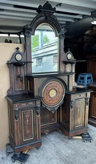 RENAISSANCE ROSEWOOD CREDENZA WITH GOLD INCISING AND PORCELAIN PLAQUES