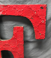 Decorative Salvage Large Tin Ceiling 24″ Red Metal F VTG Letter Old 311-25B