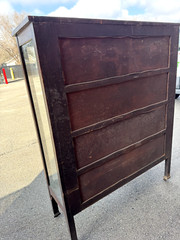 Extraordinary Antique Stickley Style Arts+Crafts Oak China / Curio Cabinet