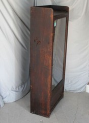 Antique Oak Mission Gun Cabinet – original finish